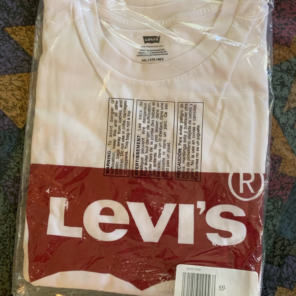 LOGO SHIRT. WHITE. SIZE 4XL. BRAND NEW WITH TAGS